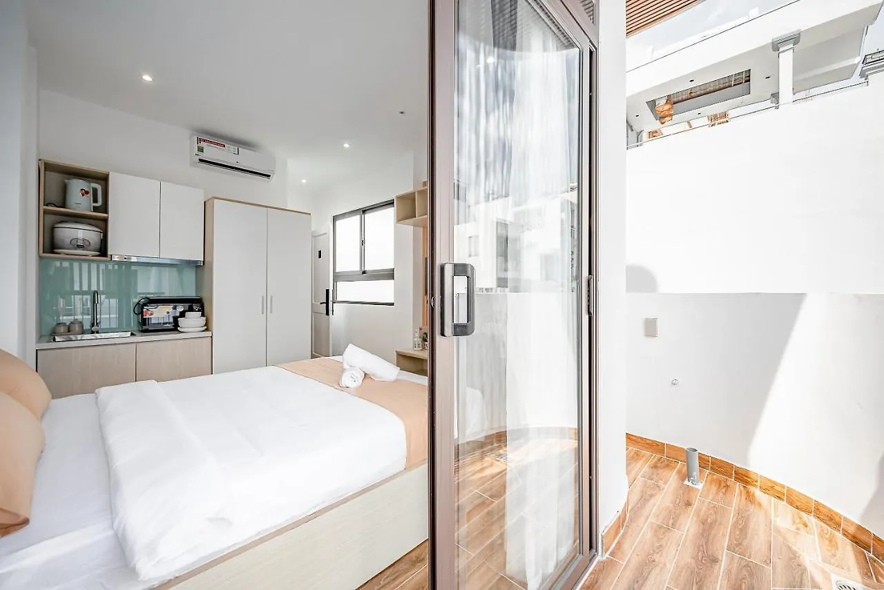 Apartment Cozrum Homes - Autumn House Ho Chi Minh City