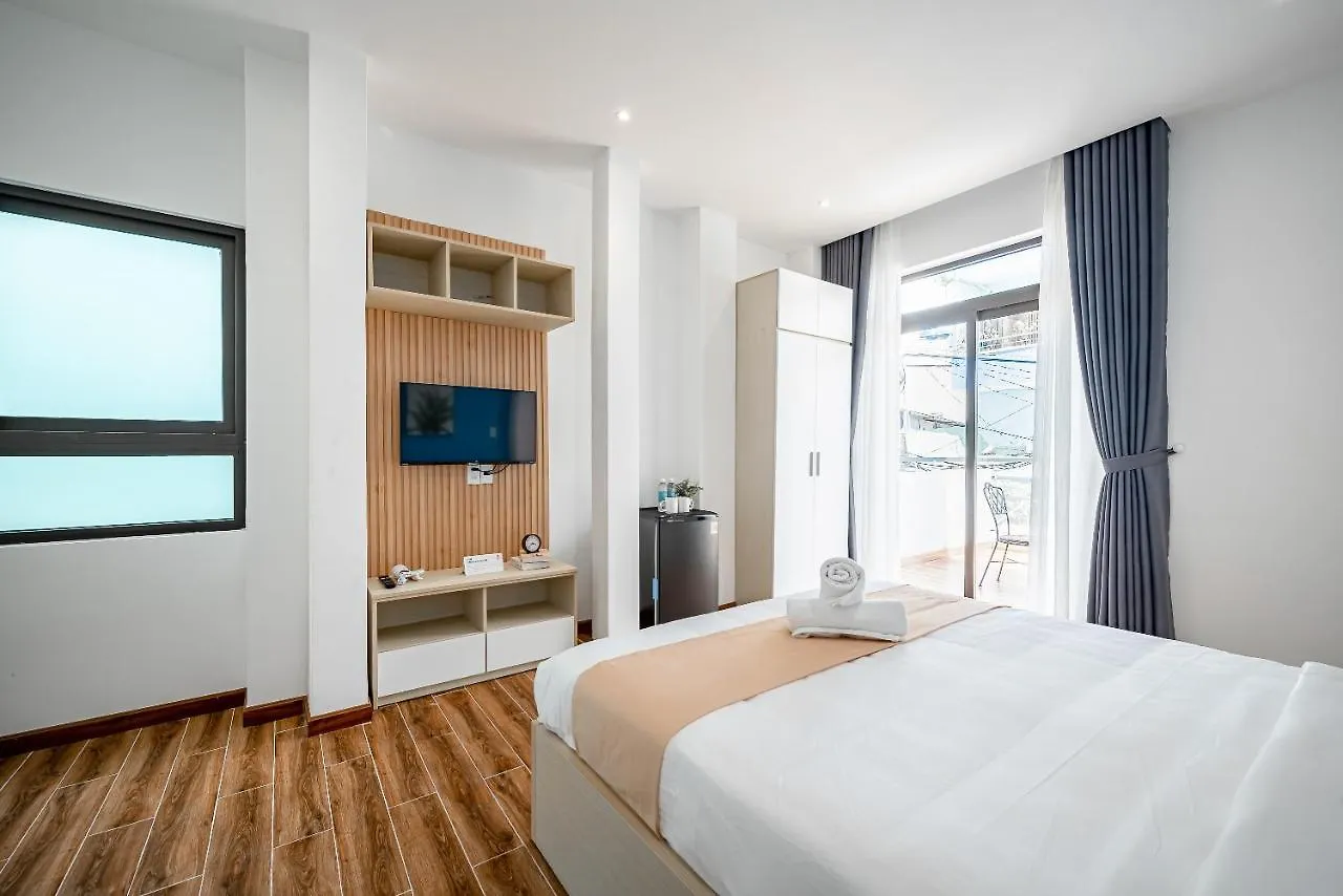 Apartment Cozrum Homes - Autumn House Ho Chi Minh City