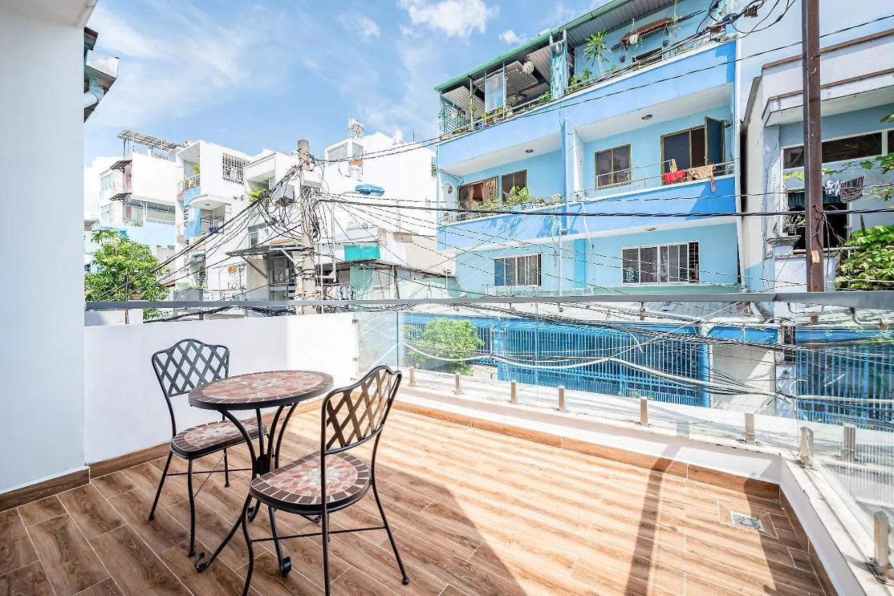 Apartment Cozrum Homes - Autumn House Ho Chi Minh City Vietnam