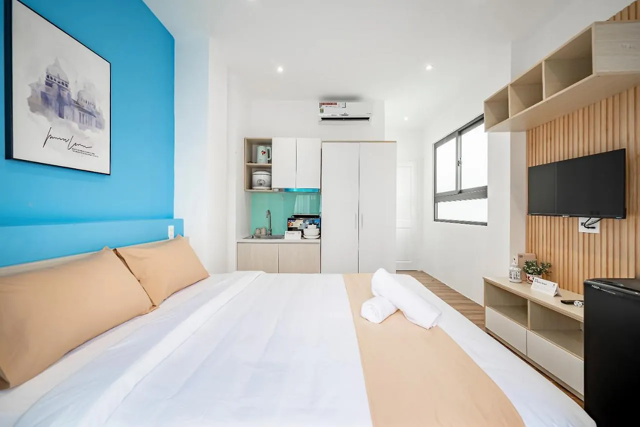 Cozrum Homes - Autumn House Ho Chi Minh City Apartment