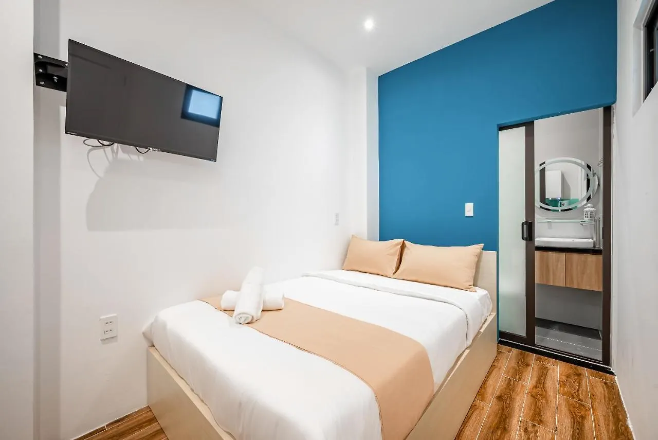 Apartment Cozrum Homes - Autumn House Ho Chi Minh City