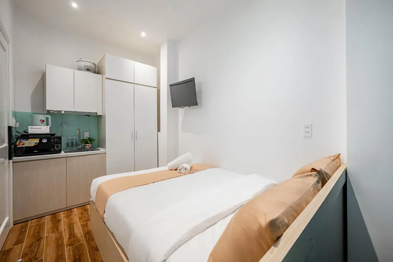 Cozrum Homes - Autumn House Ho Chi Minh City Apartment
